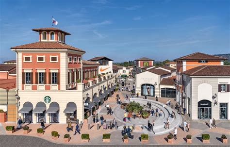 givenchy serravalle|Serravalle Designer Outlet .